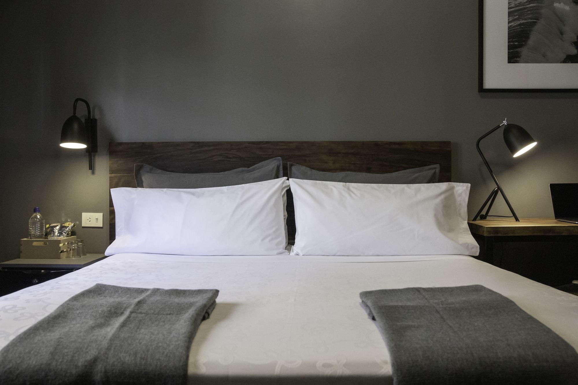 Carsson Hotel Downtown Буенос Айрес Екстериор снимка