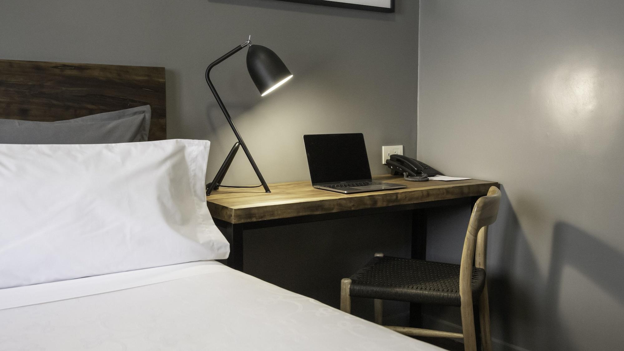 Carsson Hotel Downtown Буенос Айрес Екстериор снимка