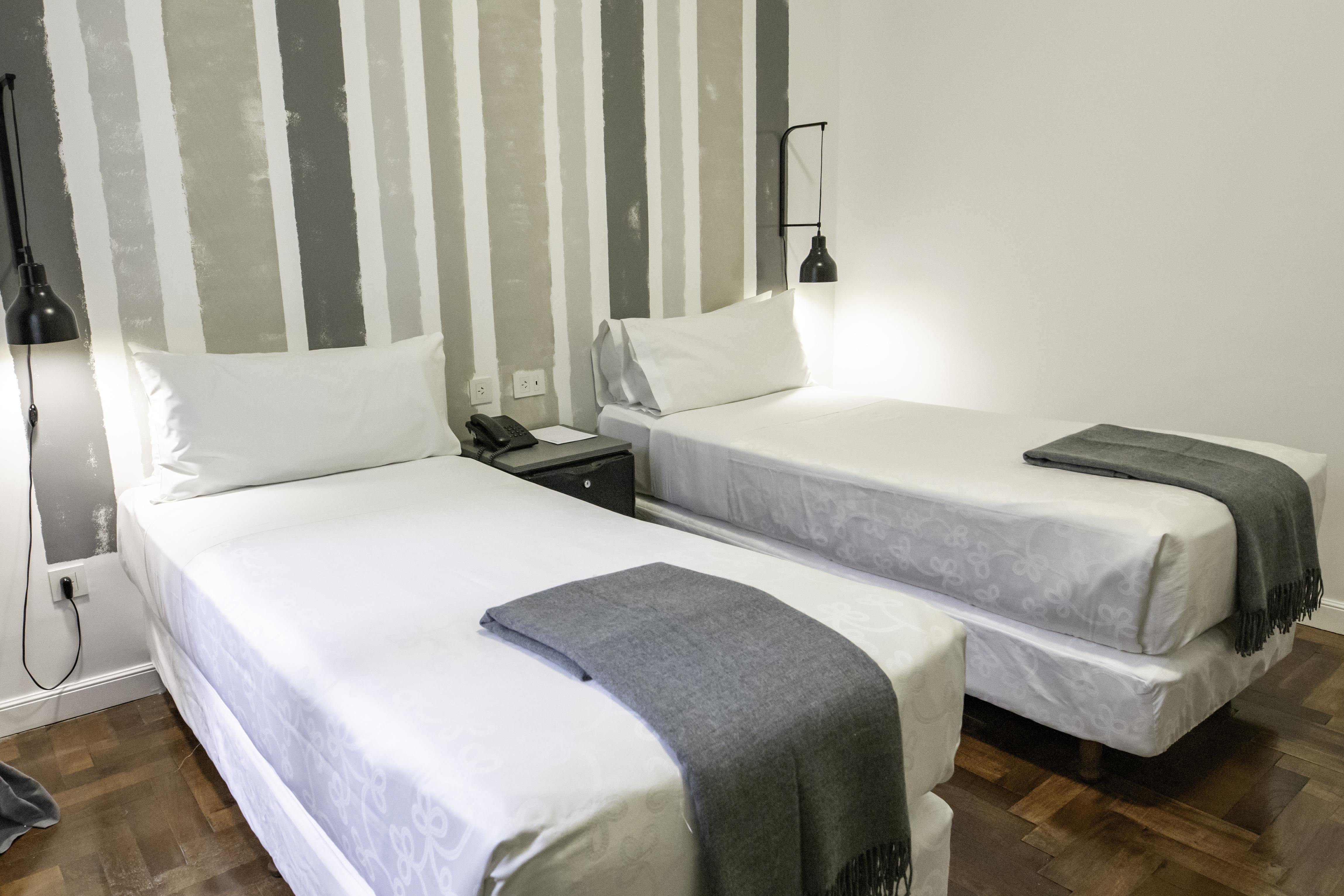 Carsson Hotel Downtown Буенос Айрес Екстериор снимка